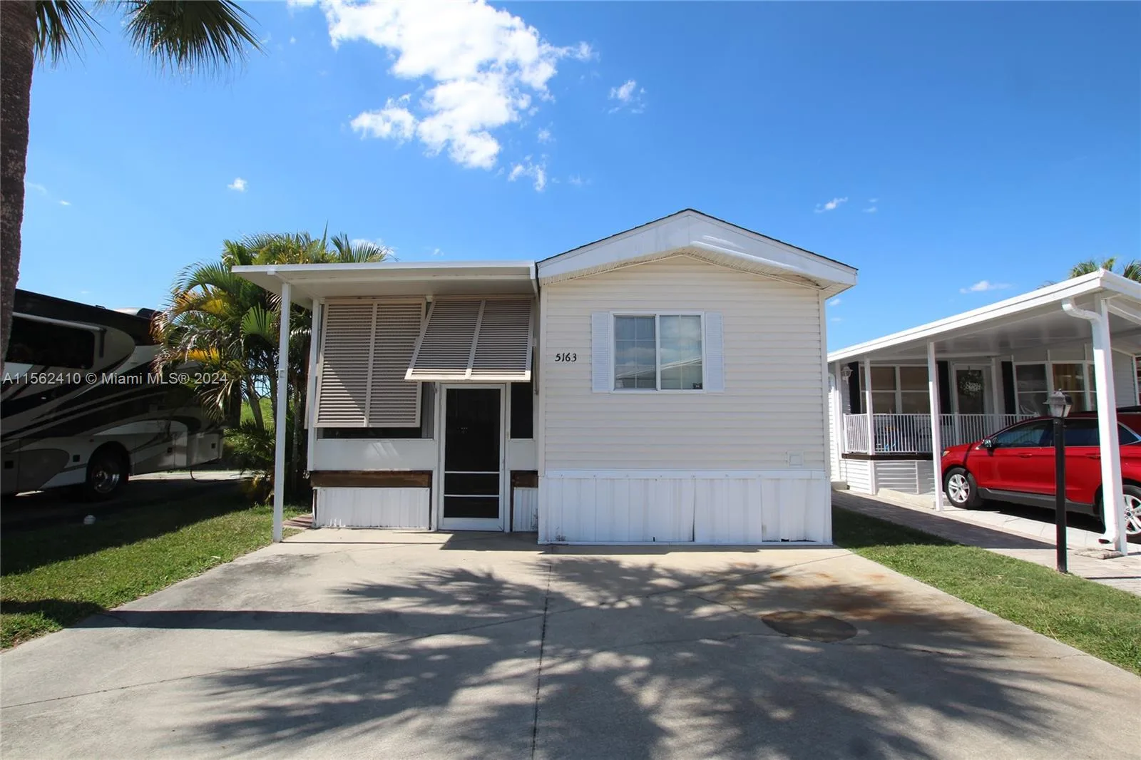 5163 SE 64th Avenue, Okeechobee, FL 34974 photo 2