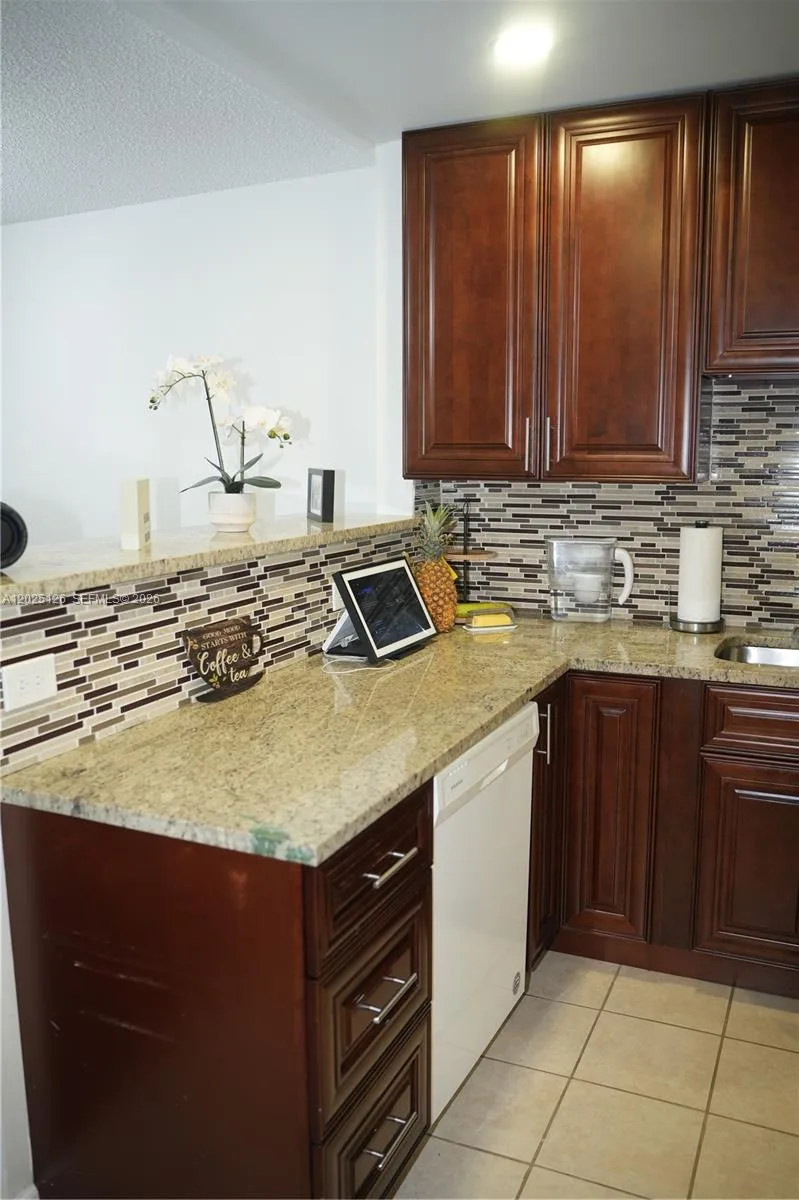 6001 N Falls Cir Dr # 203, Lauderhill, FL 33319 photo 6