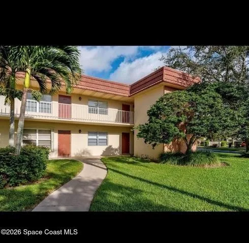 25 Vista Gardens Trail # 204, Vero Beach, FL 32962