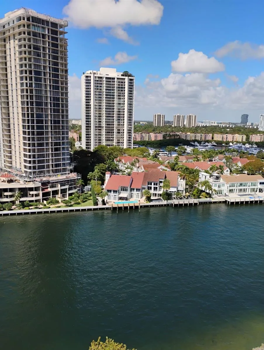 19390 Collins Ave # 1619, Sunny Isles Beach, FL 33160 photo 3