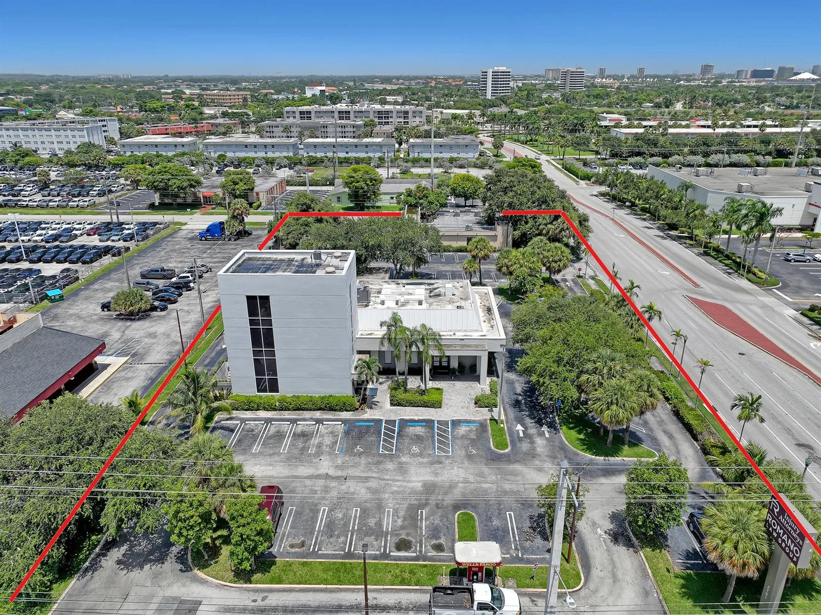 2701 OKEECHOBEE Boulevard, West Palm Beach, FL 33409
