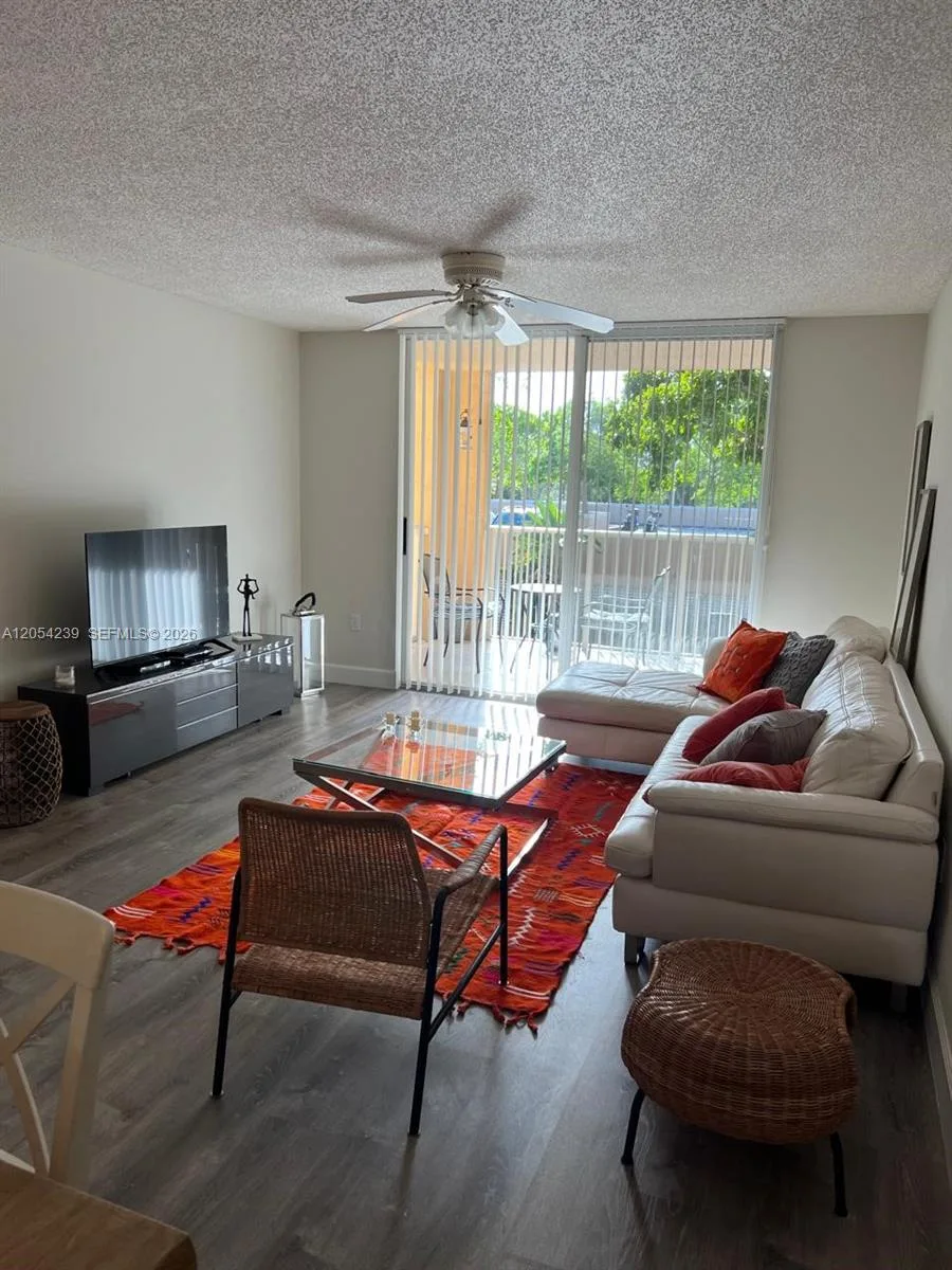 19901 E Country Club Dr # 2207, Aventura, FL 33180 photo 9