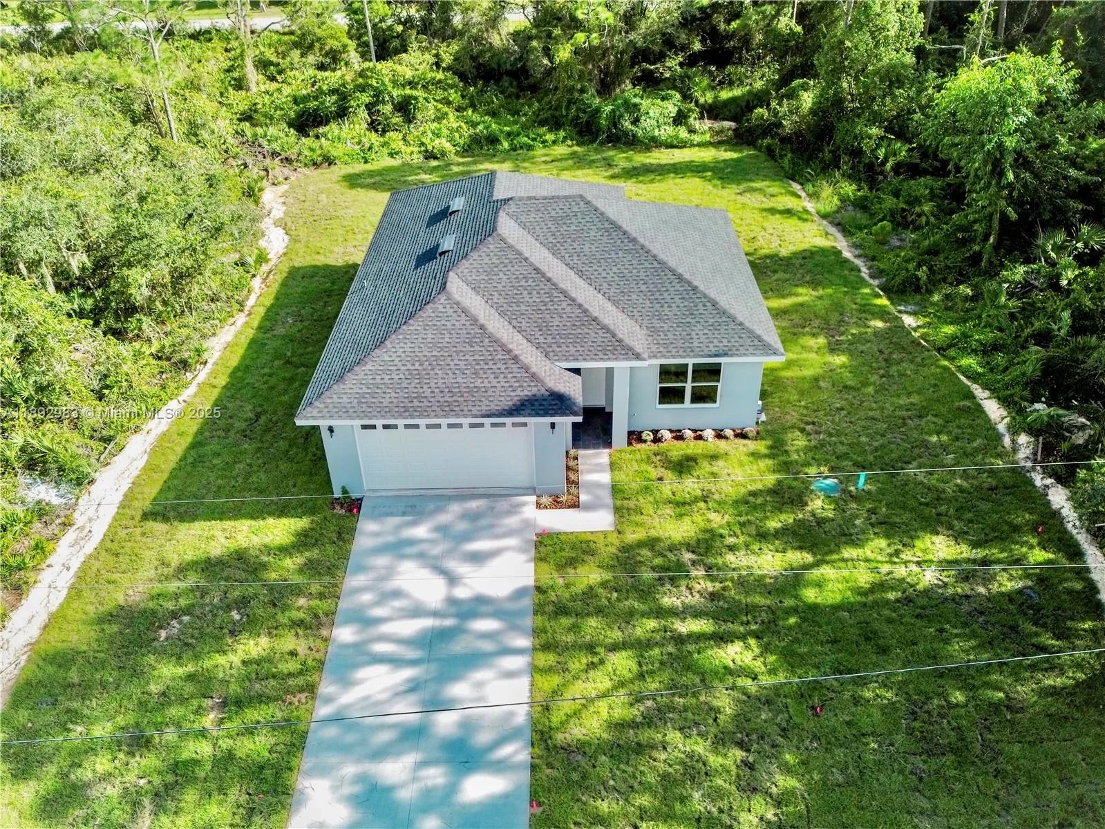 454 Bonnie Rd NW, Lake Placid, FL 33852 photo 2