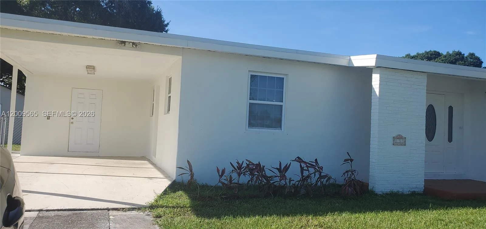 131 SE Serenata Ct, Port St. Lucie, FL 34983 photo 2