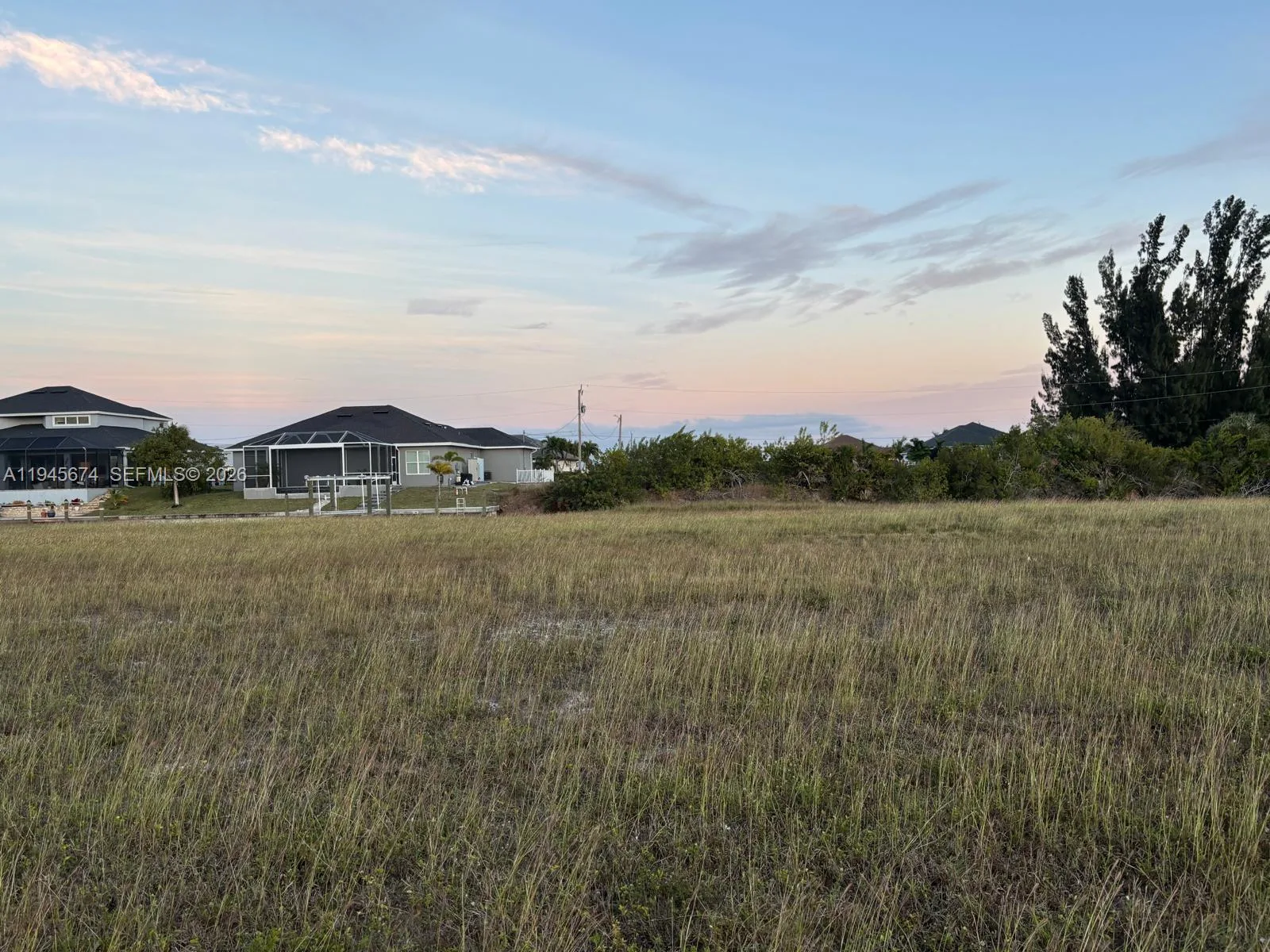 1213 NW 39th Ave, Cape Coral, FL 33993 photo 5