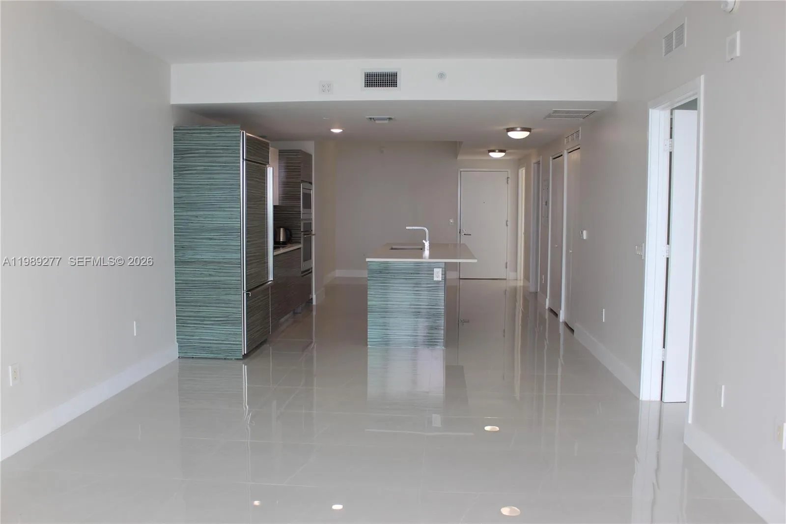 460 NE 28th St # 2705, Miami, FL 33137 photo 2