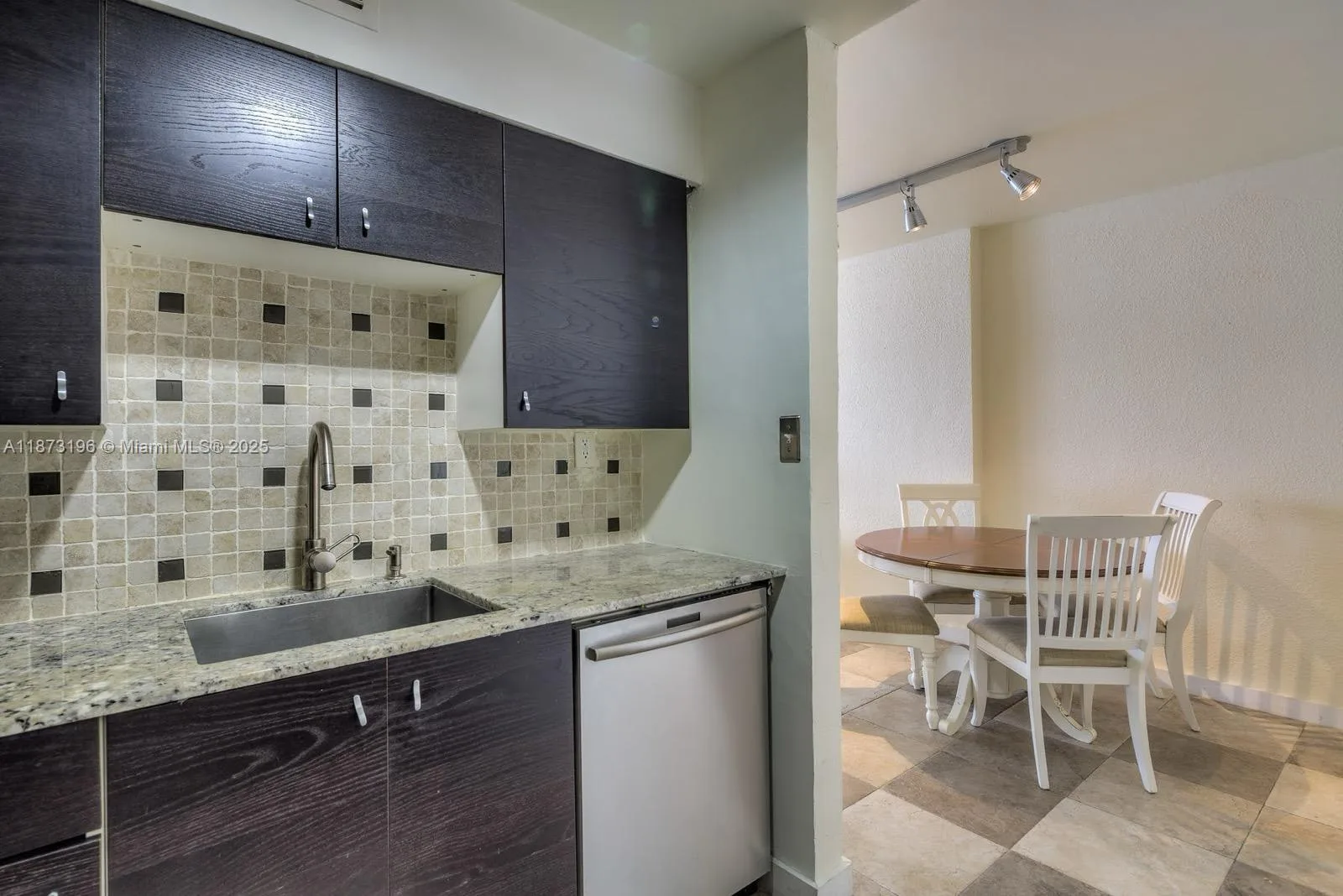 1200 West Ave # 1422, Miami Beach, FL 33139 photo 9