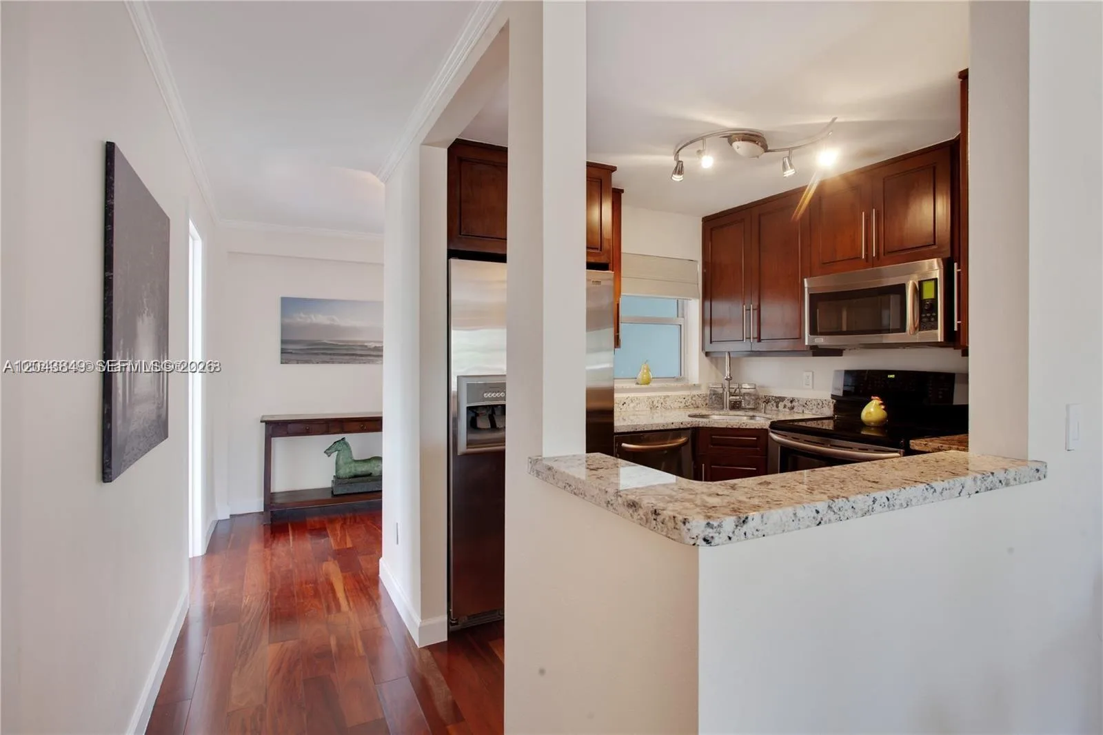 1610 Lenox Ave # 301, Miami Beach, FL 33139