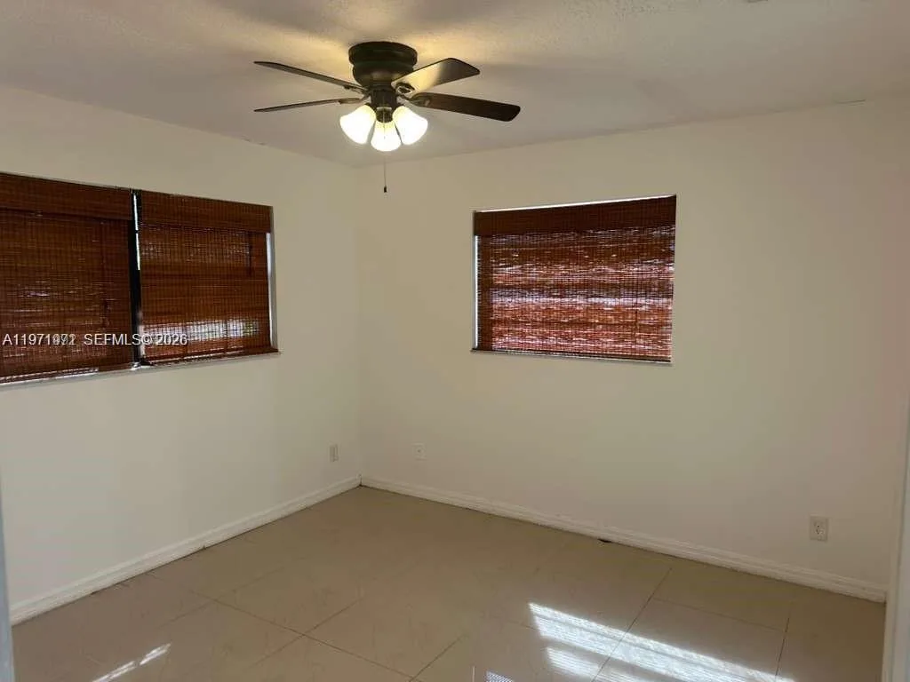 208 SW 2nd Ave, Hallandale Beach, FL 33009 photo 7