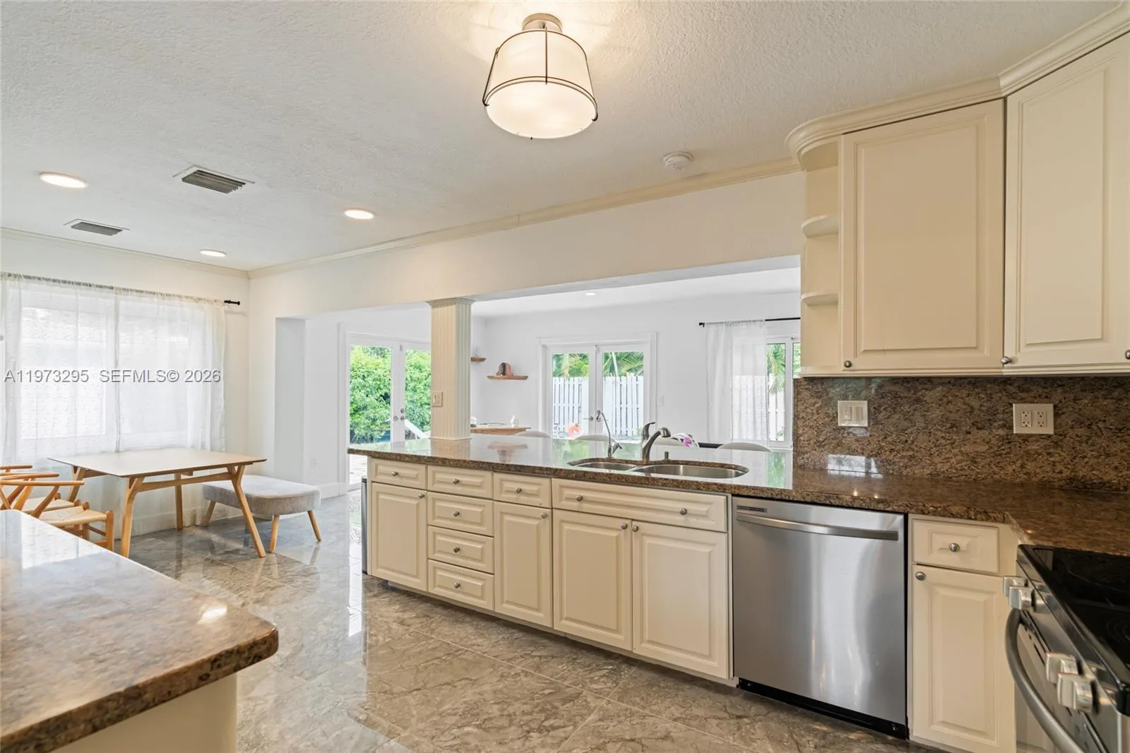 5900 NE 15th Ave, Fort Lauderdale, FL 33334 photo 11