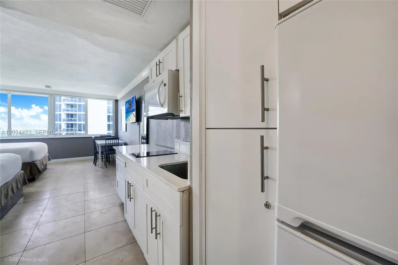 19201 Collins Ave # 827, Sunny Isles Beach, FL 33160 photo 11