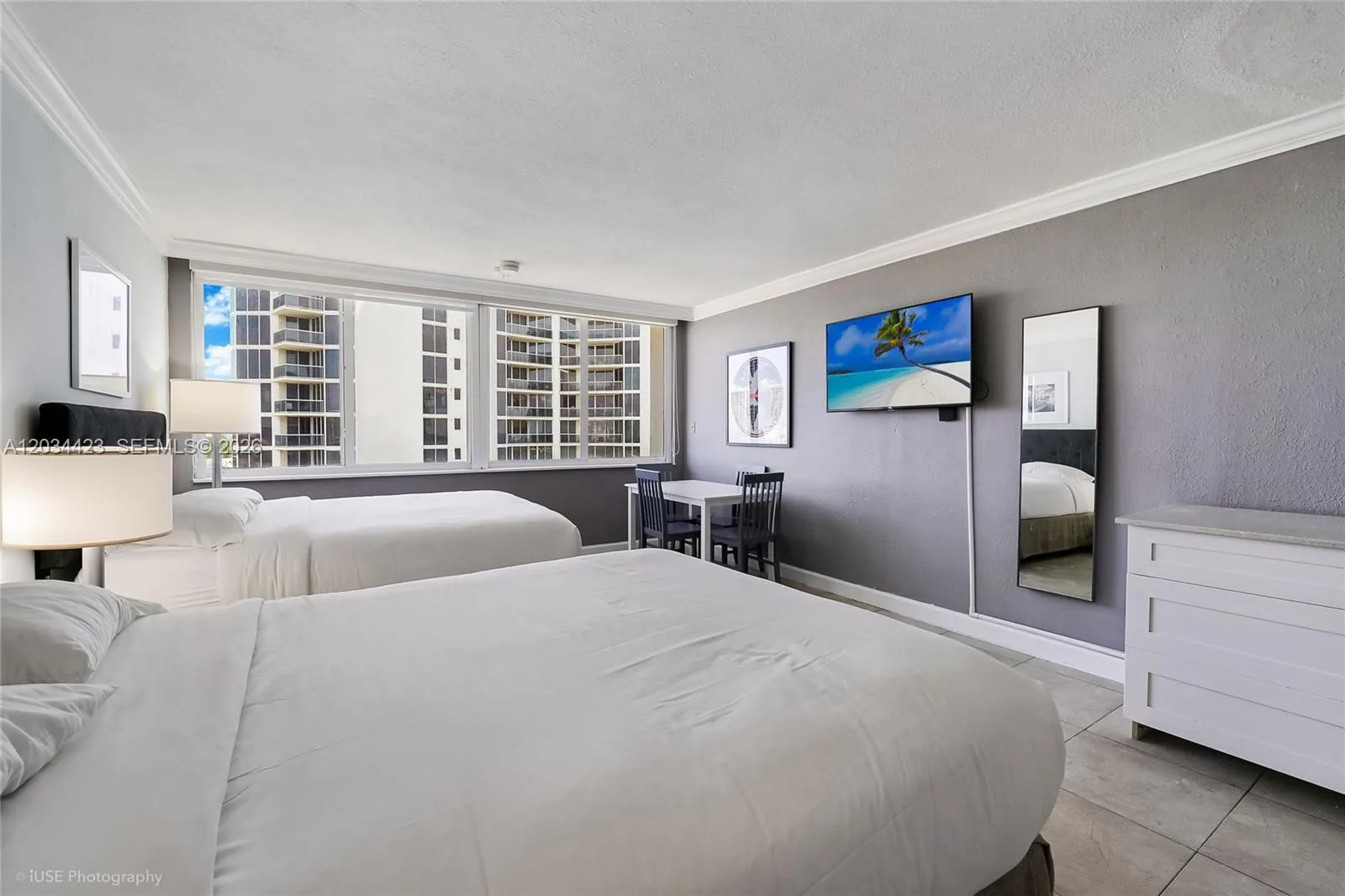 19201 Collins Ave # 827, Sunny Isles Beach, FL 33160 photo 5