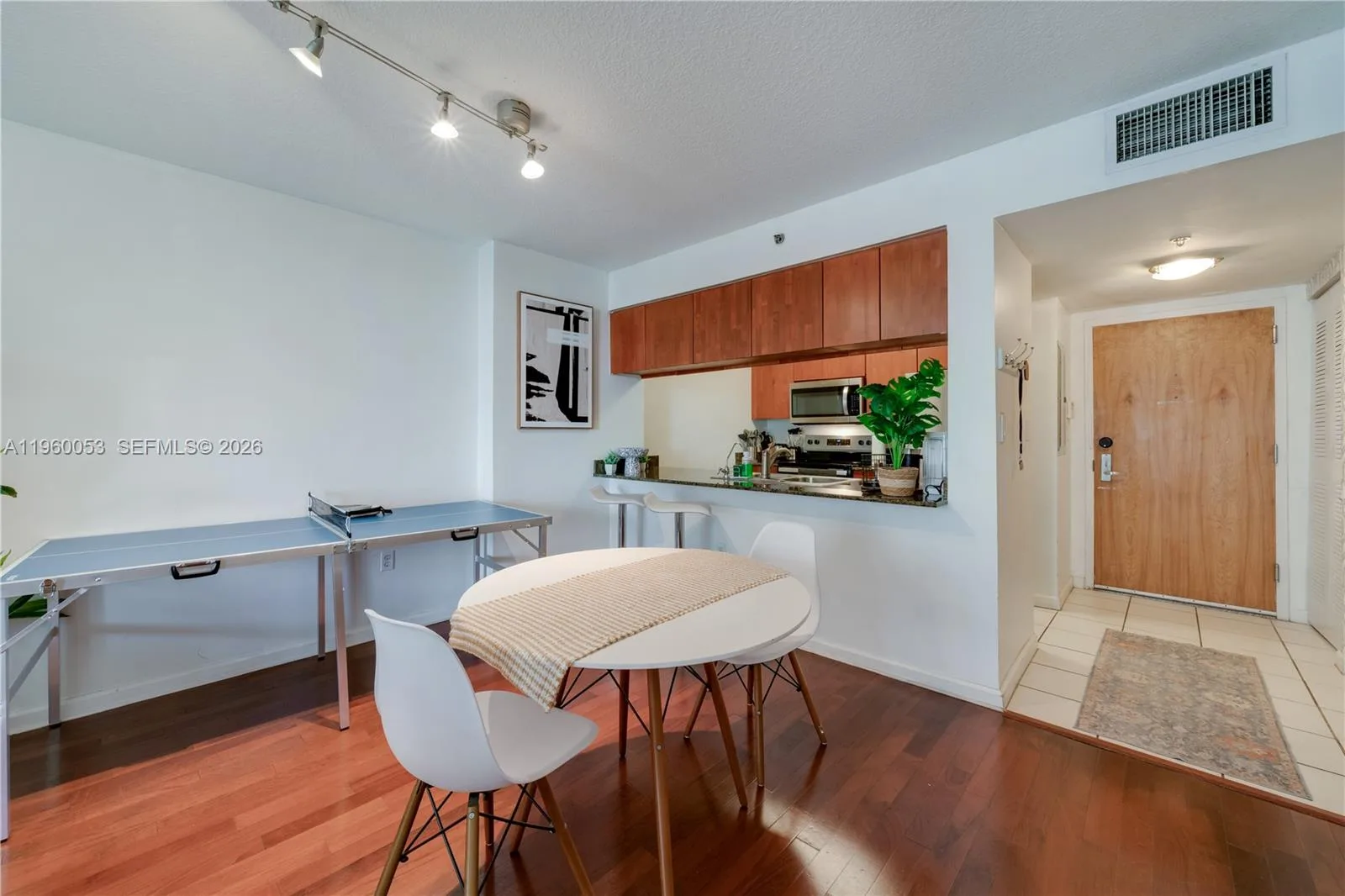 1200 Brickell Bay Dr # 1705, Miami, FL 33131 photo 11