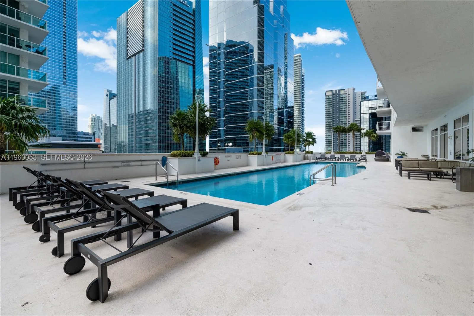 1200 Brickell Bay Dr # 1705, Miami, FL 33131 photo 4