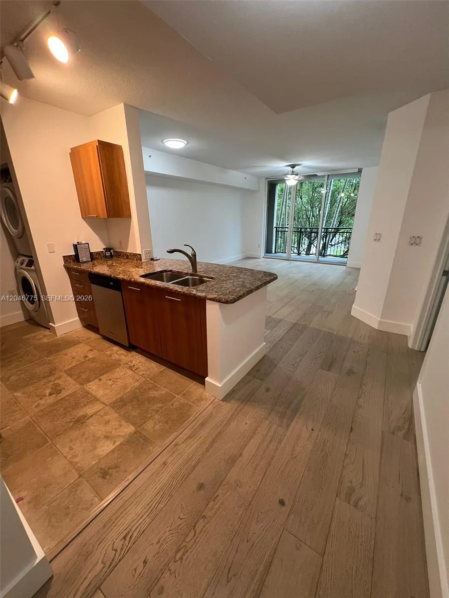 510 NW 84th Ave # 205, Plantation, FL 33324