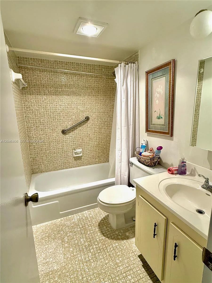 1300 Saint Charles Pl # 402, Pembroke Pines, FL 33026 photo 10