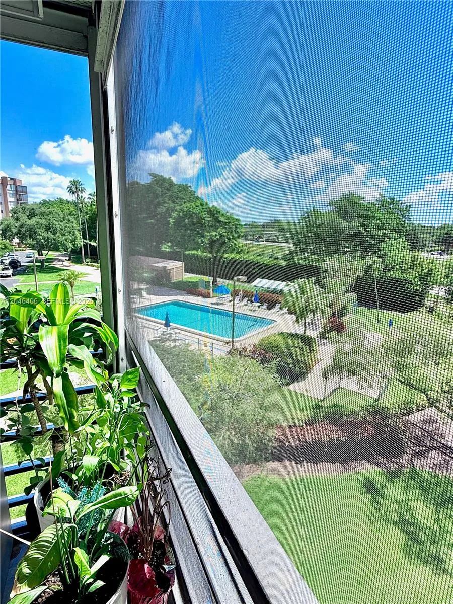 1300 Saint Charles Pl # 402, Pembroke Pines, FL 33026 photo 2