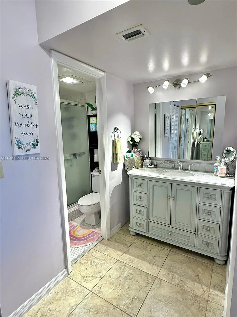 1300 Saint Charles Pl # 402, Pembroke Pines, FL 33026 photo 5