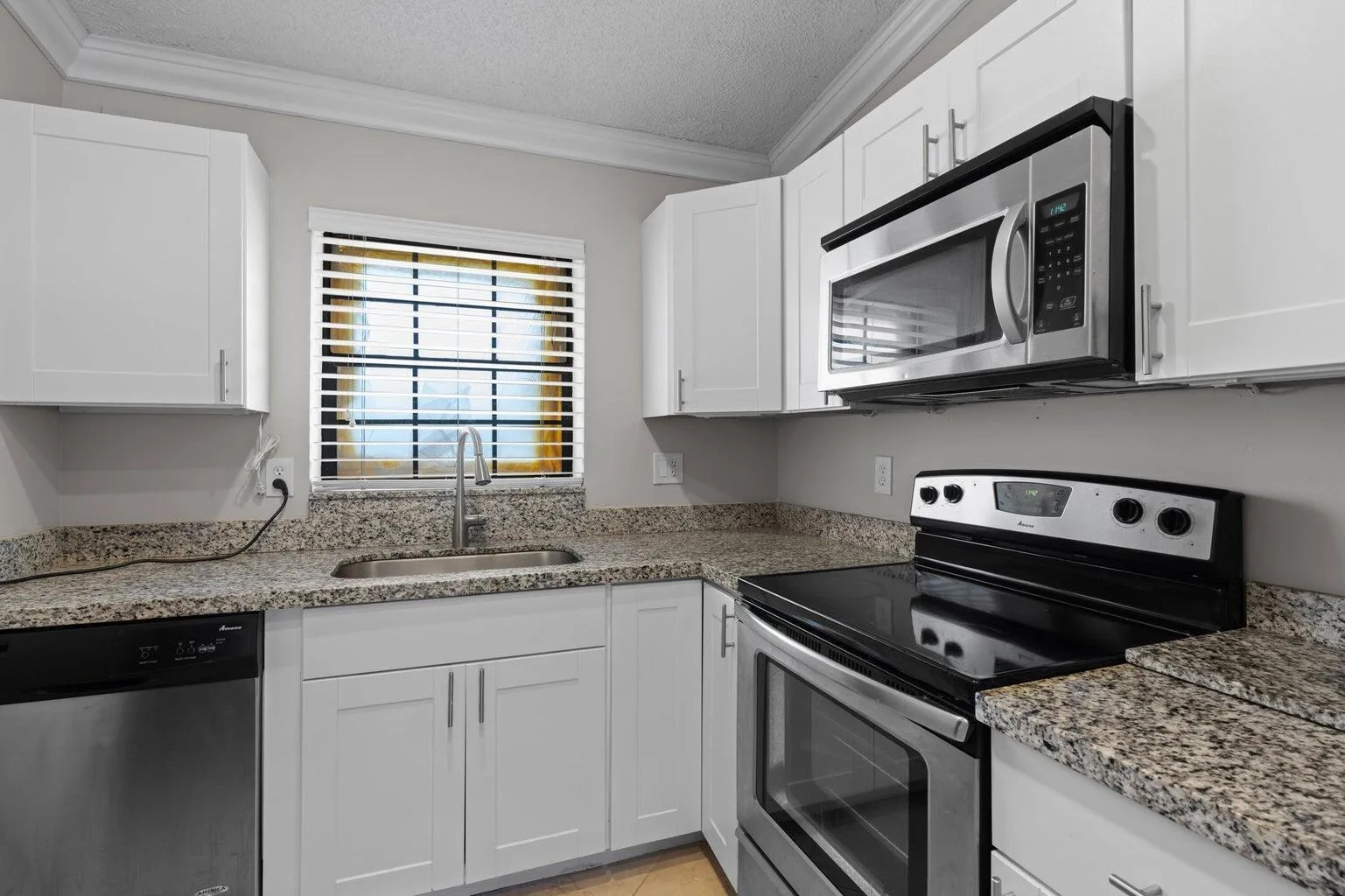 2600 GREENWOOD Terrace # 210, Boca Raton, FL 33431