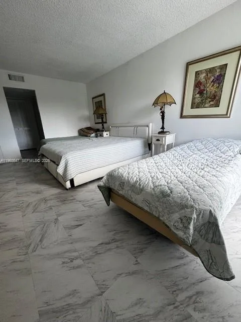 100 Bayview Dr # 319, Sunny Isles Beach, FL 33160 photo 10