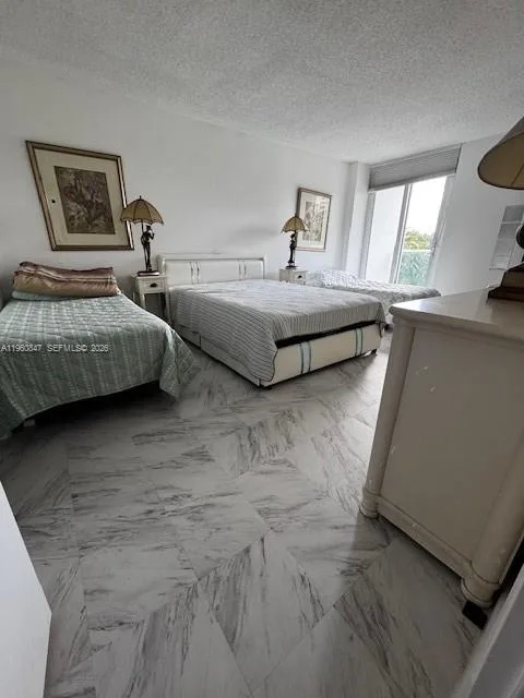 100 Bayview Dr # 319, Sunny Isles Beach, FL 33160 photo 9