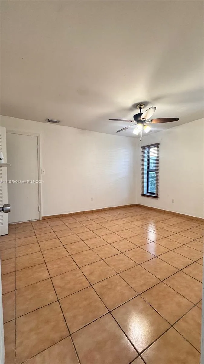11570 SW 5th St, Sweetwater, FL 33174 photo 13