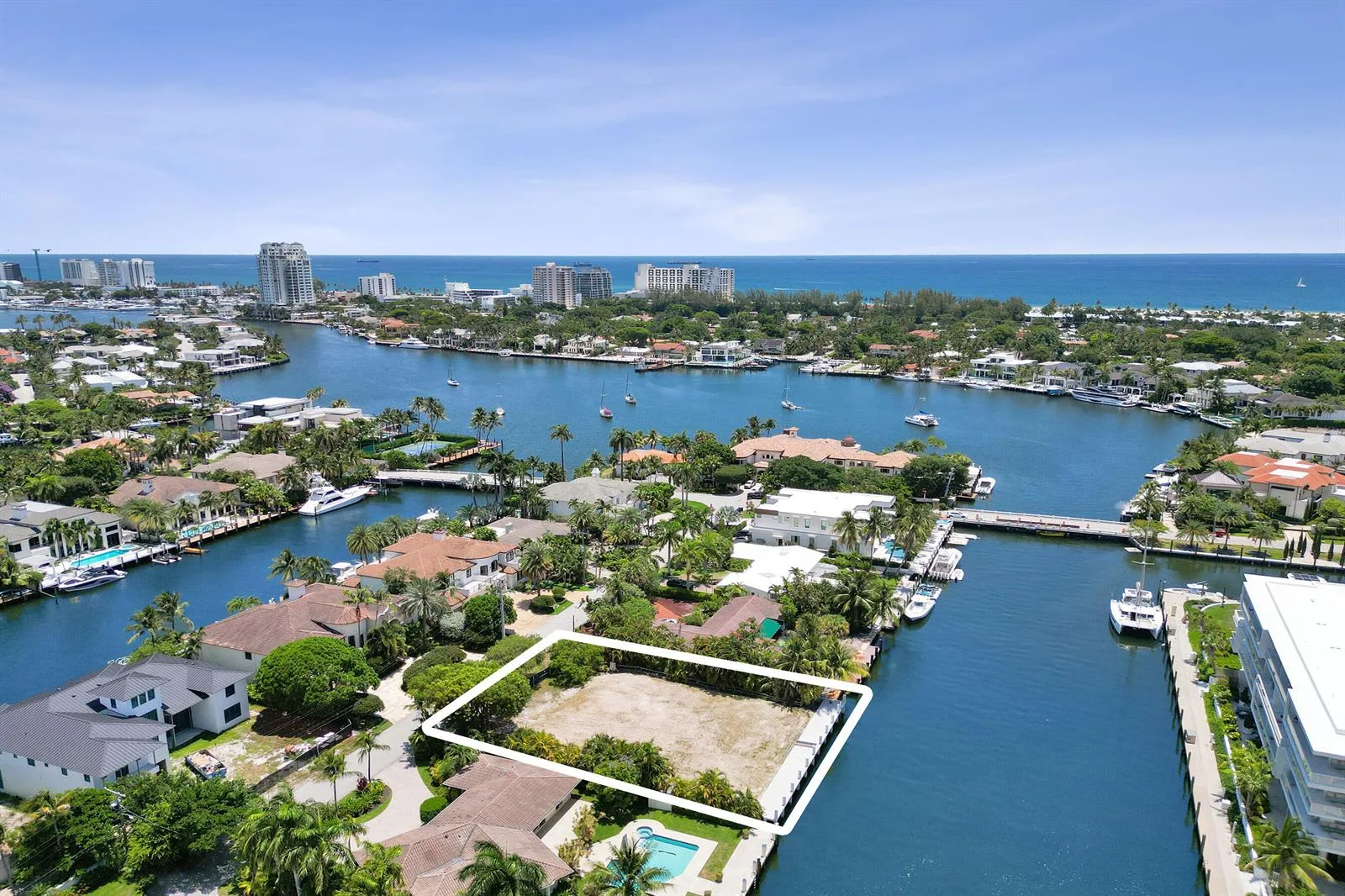2552 Mercedes Drive, Fort Lauderdale, FL 33316 photo 8