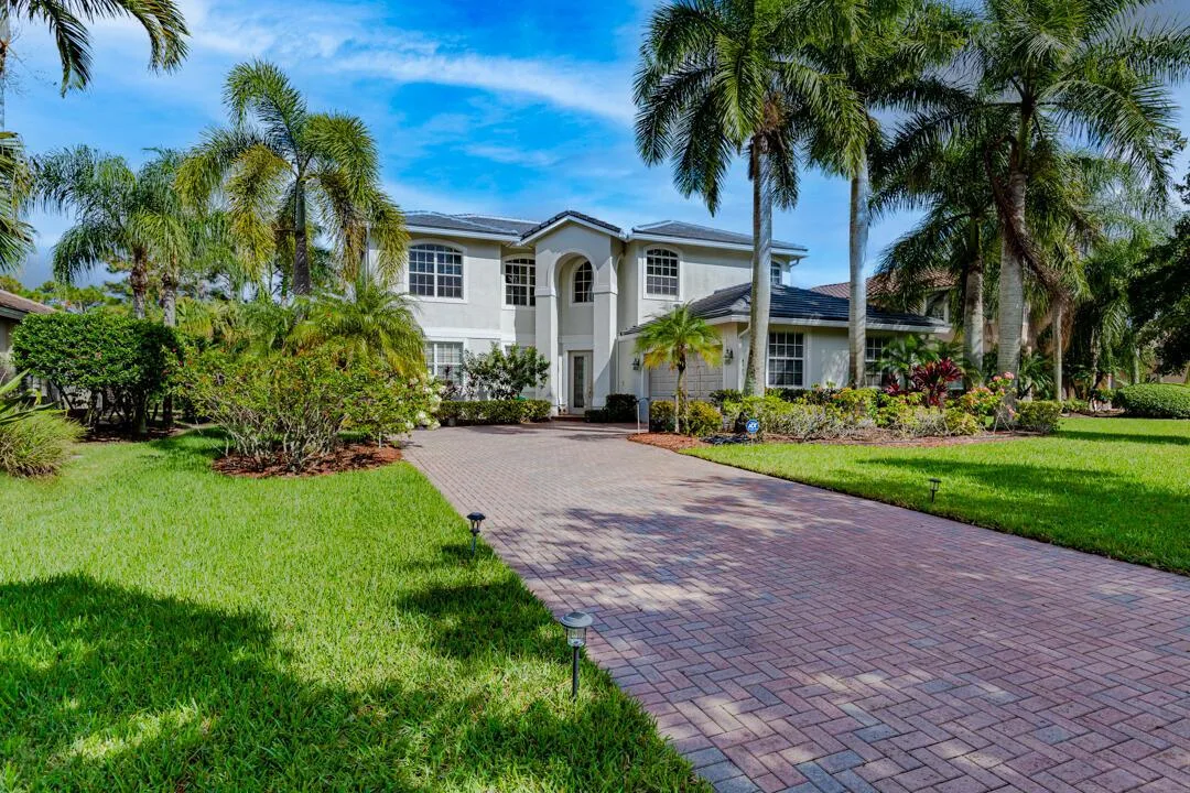 4989 SW Saint Creek Drive, Palm City, FL 34990 photo 2