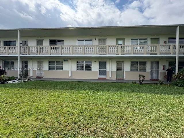 70 NE 202nd Ter # T12, Miami Gardens, FL 33179