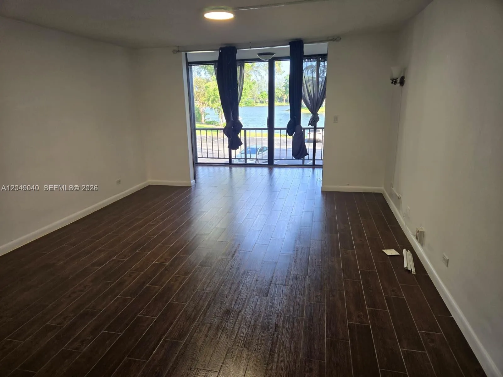 3690 Inverrary Dr # 2Q, Lauderhill, FL 33319 photo 10