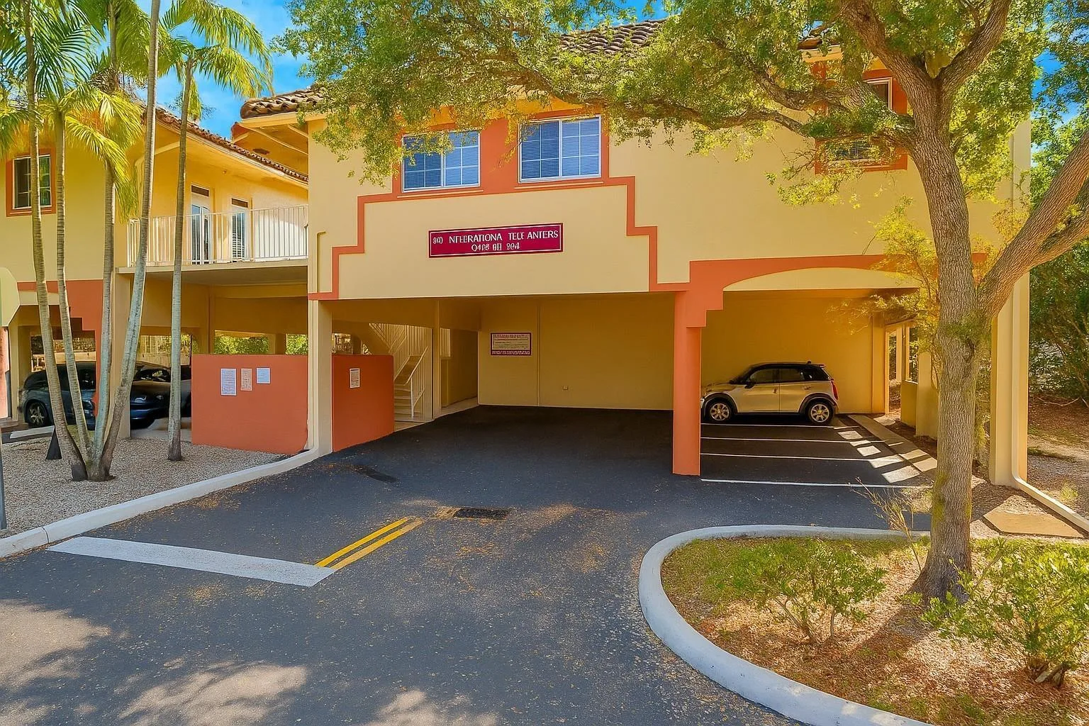 5595 Orange Drive # 201, Davie, FL 33314