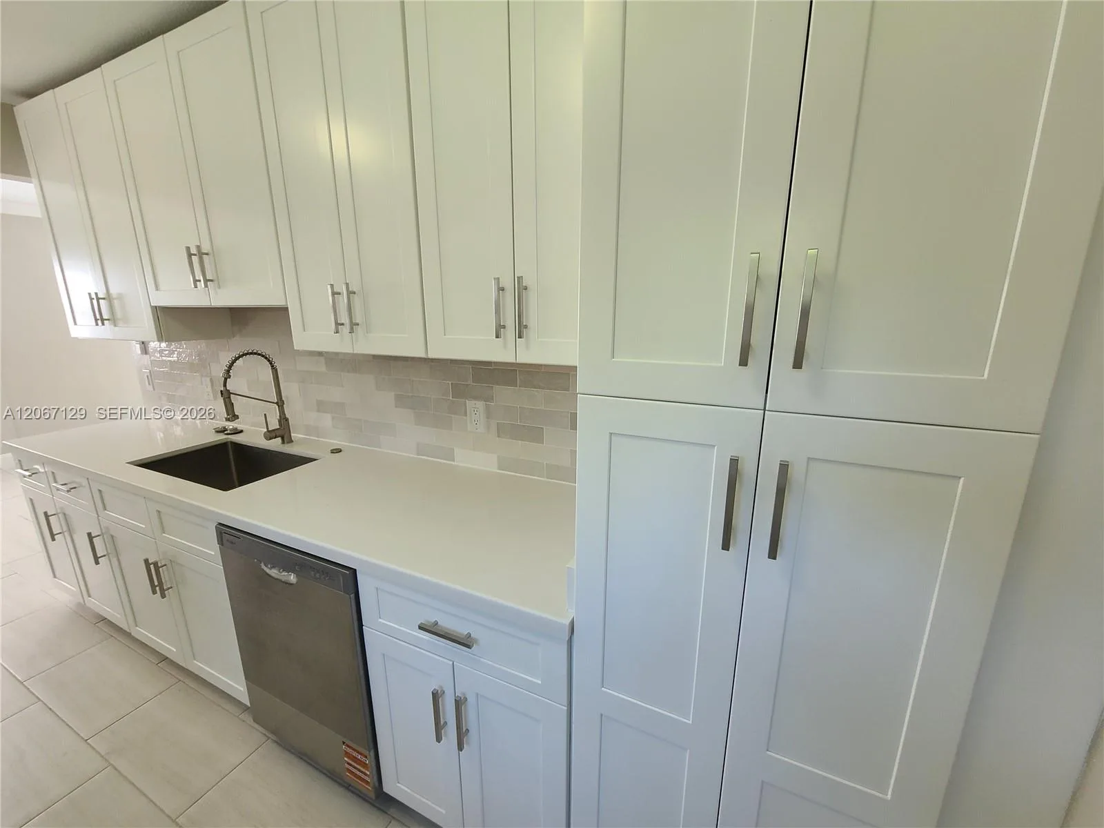 1240 NE 207th Ter, Miami, FL 33179 photo 2