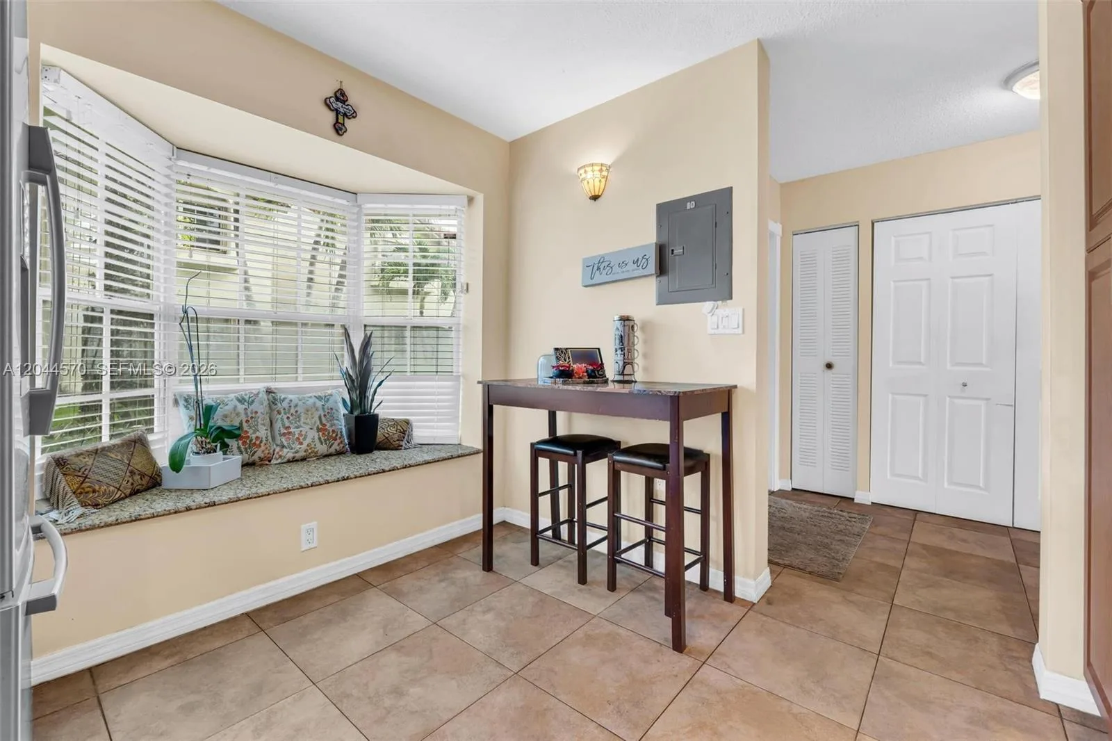 10857 NW 8th St, Pembroke Pines, FL 33026 photo 9