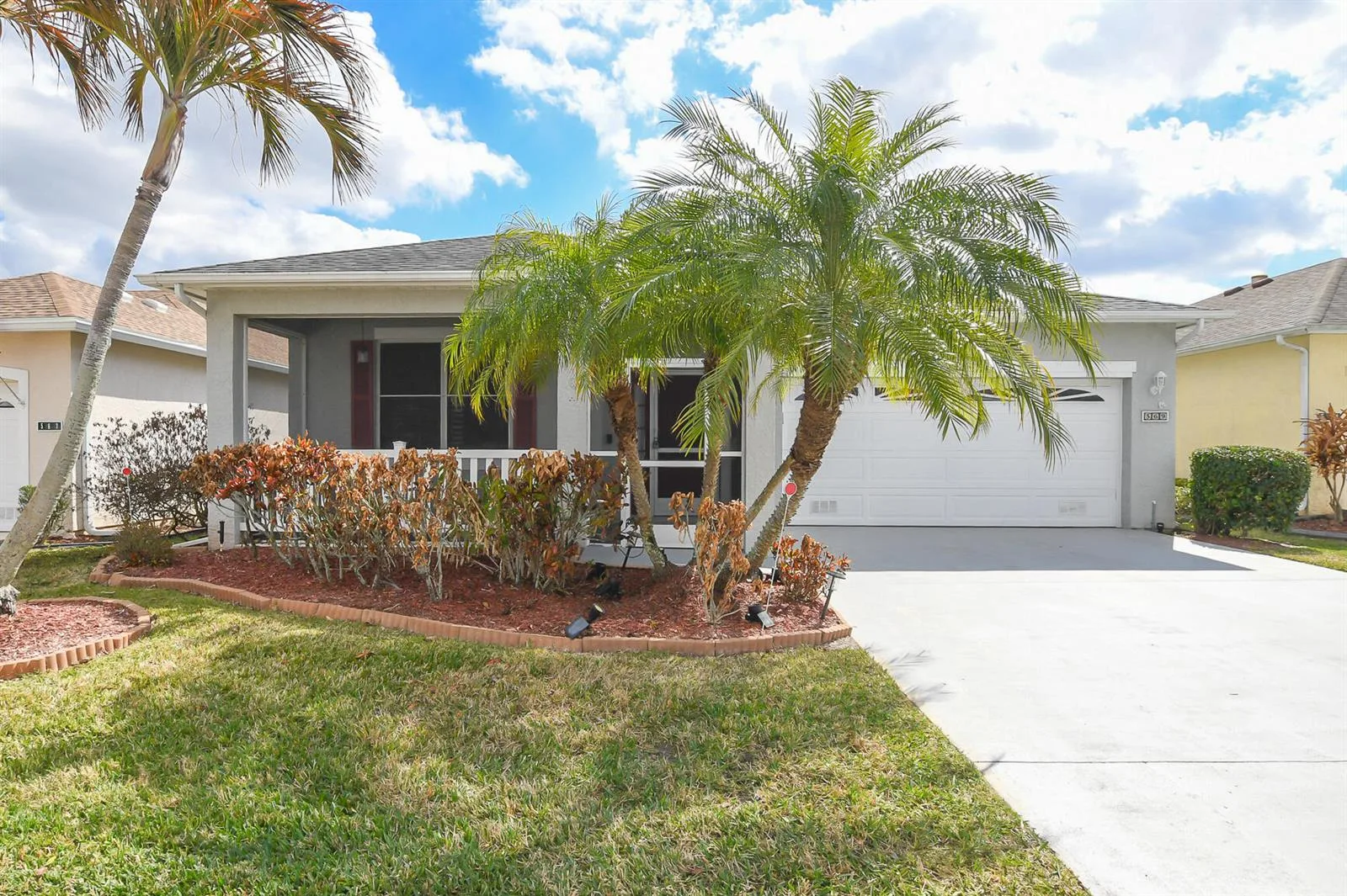 569 NW Cortina Lane, Port St. Lucie, FL 34986