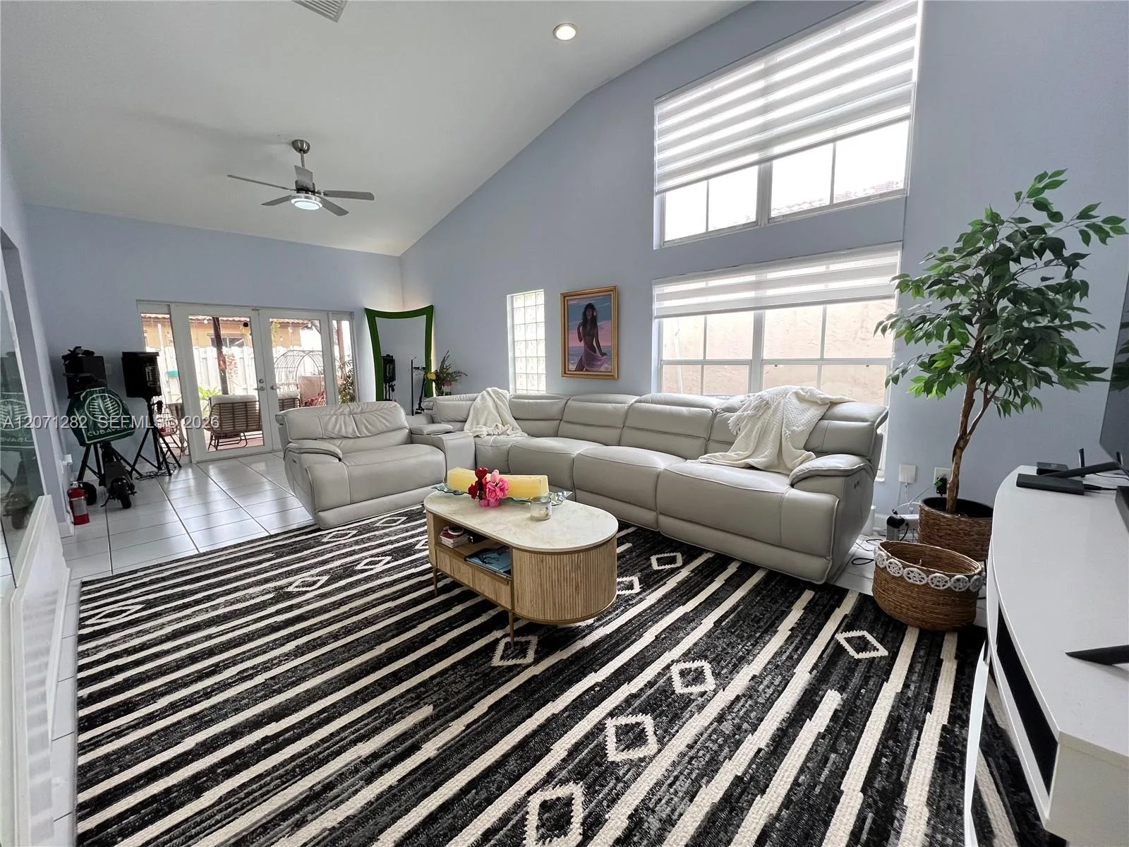 13249 NW 9 LN, Miami, FL 33182 photo 11