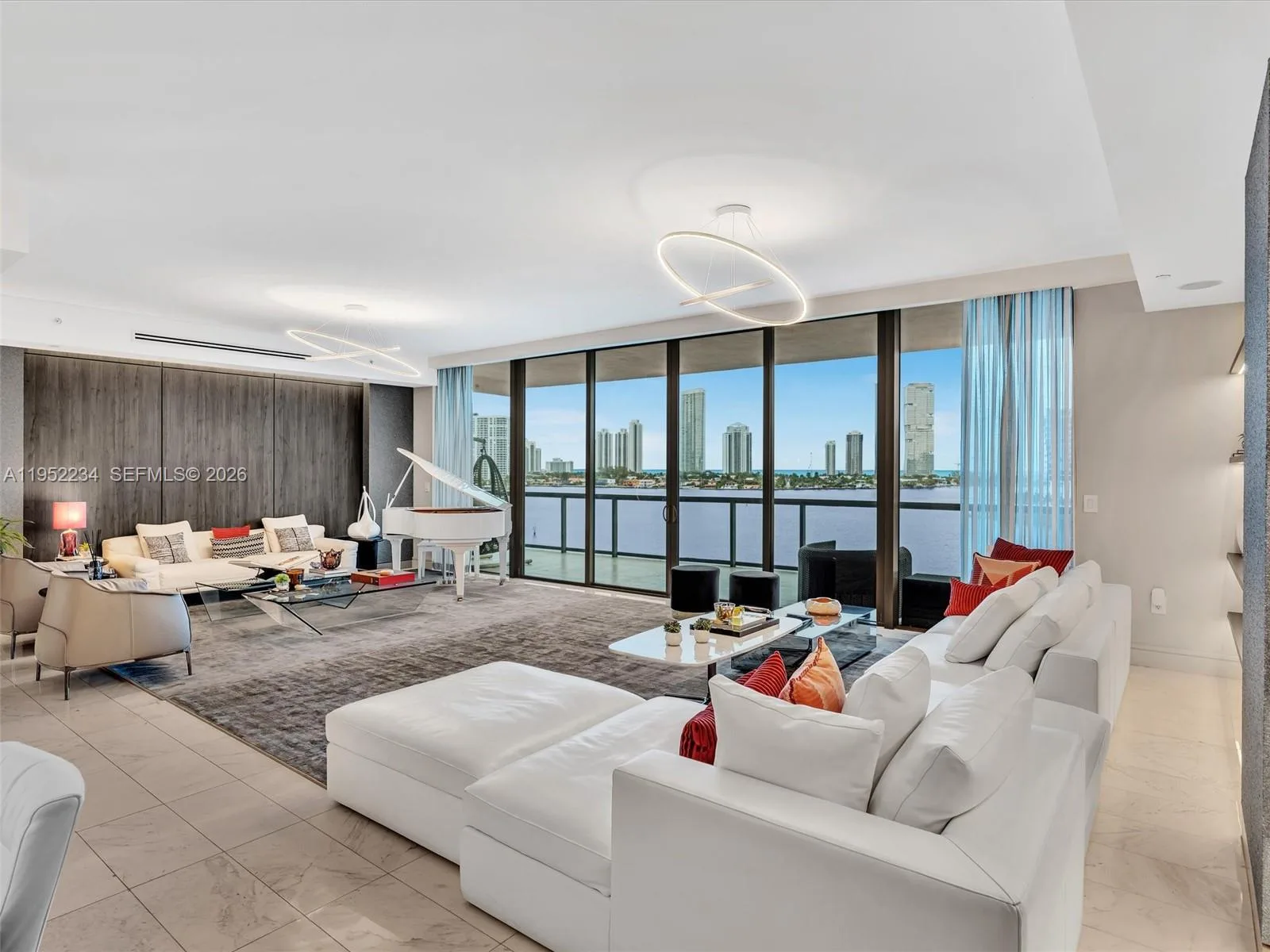 3300 NE 188th St # 718, Aventura, FL 33180