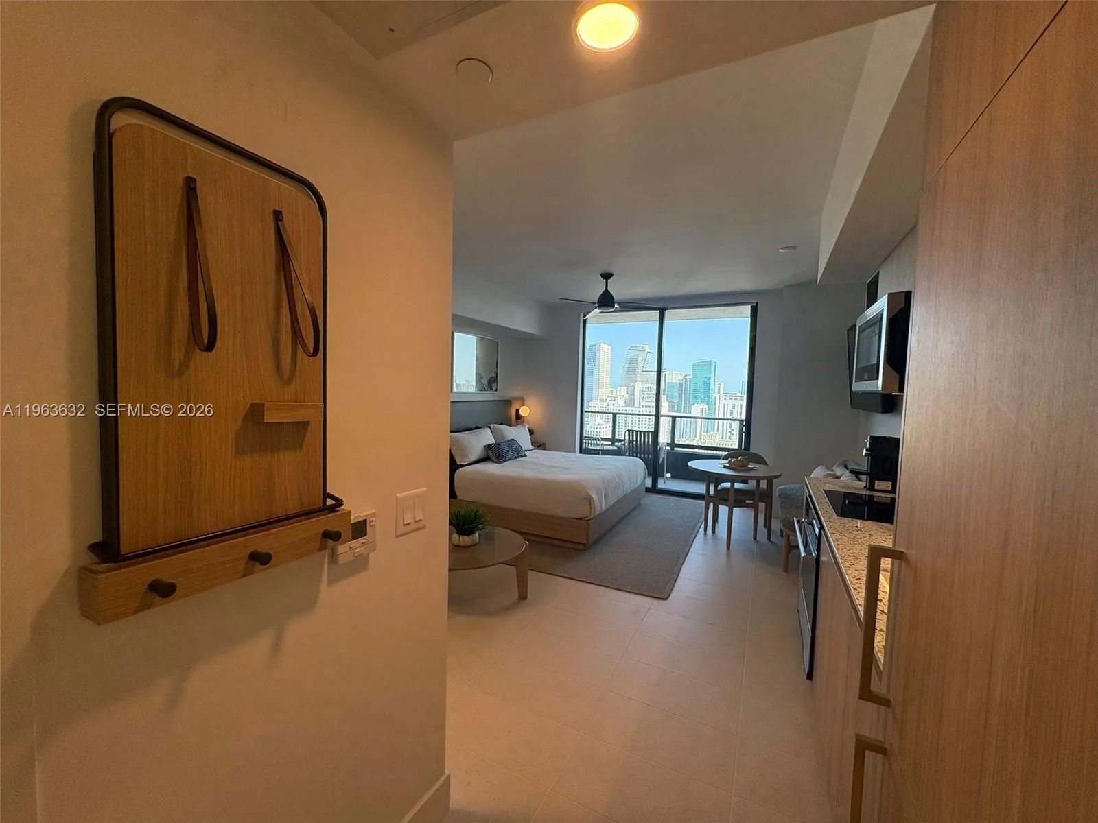 159 NE 6th St # 4010, Miami, FL 33132 photo 5