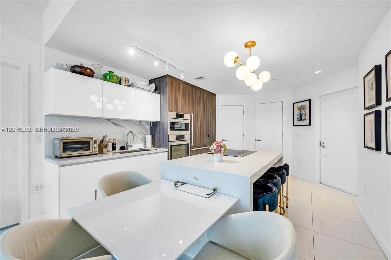 851 NE 1st Ave # 2408, Miami, FL 33132 photo 7