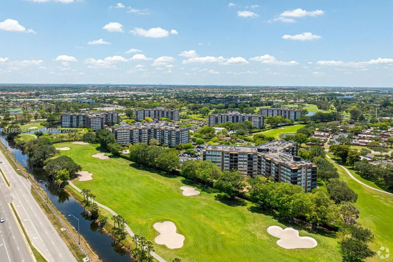1000 E Saint Charles Pl # 519, Pembroke Pines, FL 33026