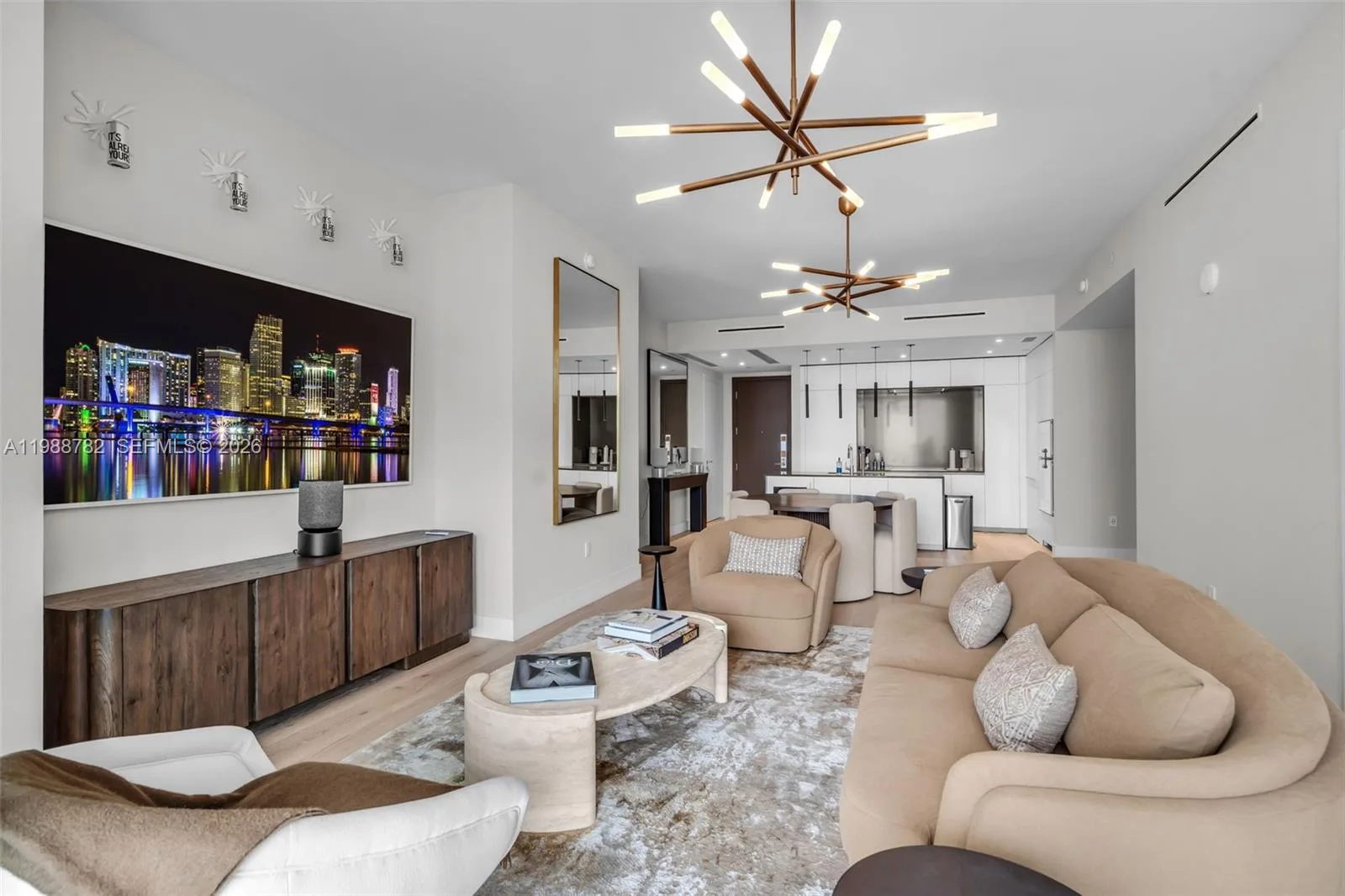 300 Biscayne Boulevard Way # 2605W, Miami, FL 33131 photo 2