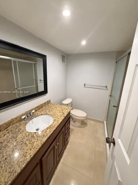 100 Lakeview Dr # 115, Weston, FL 33326 photo 8