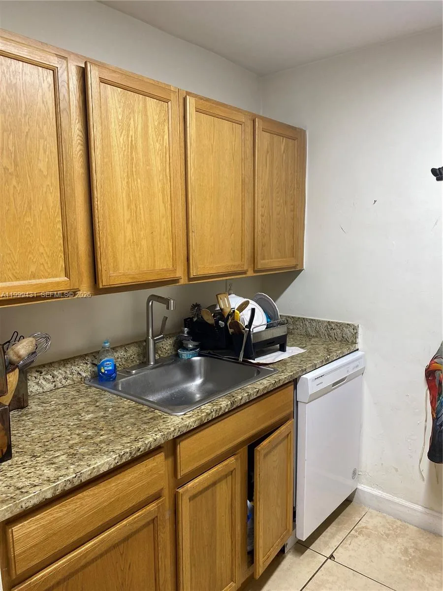 1855 NE 121st St # 36, North Miami, FL 33181 photo 12