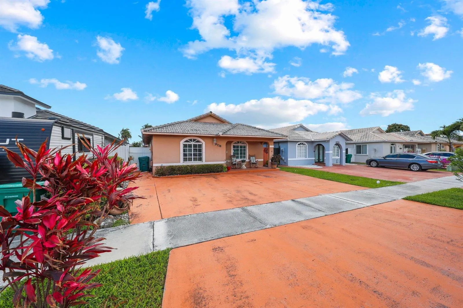 9778 NW 128th Lane, Hialeah Gardens, FL 33018 photo 3