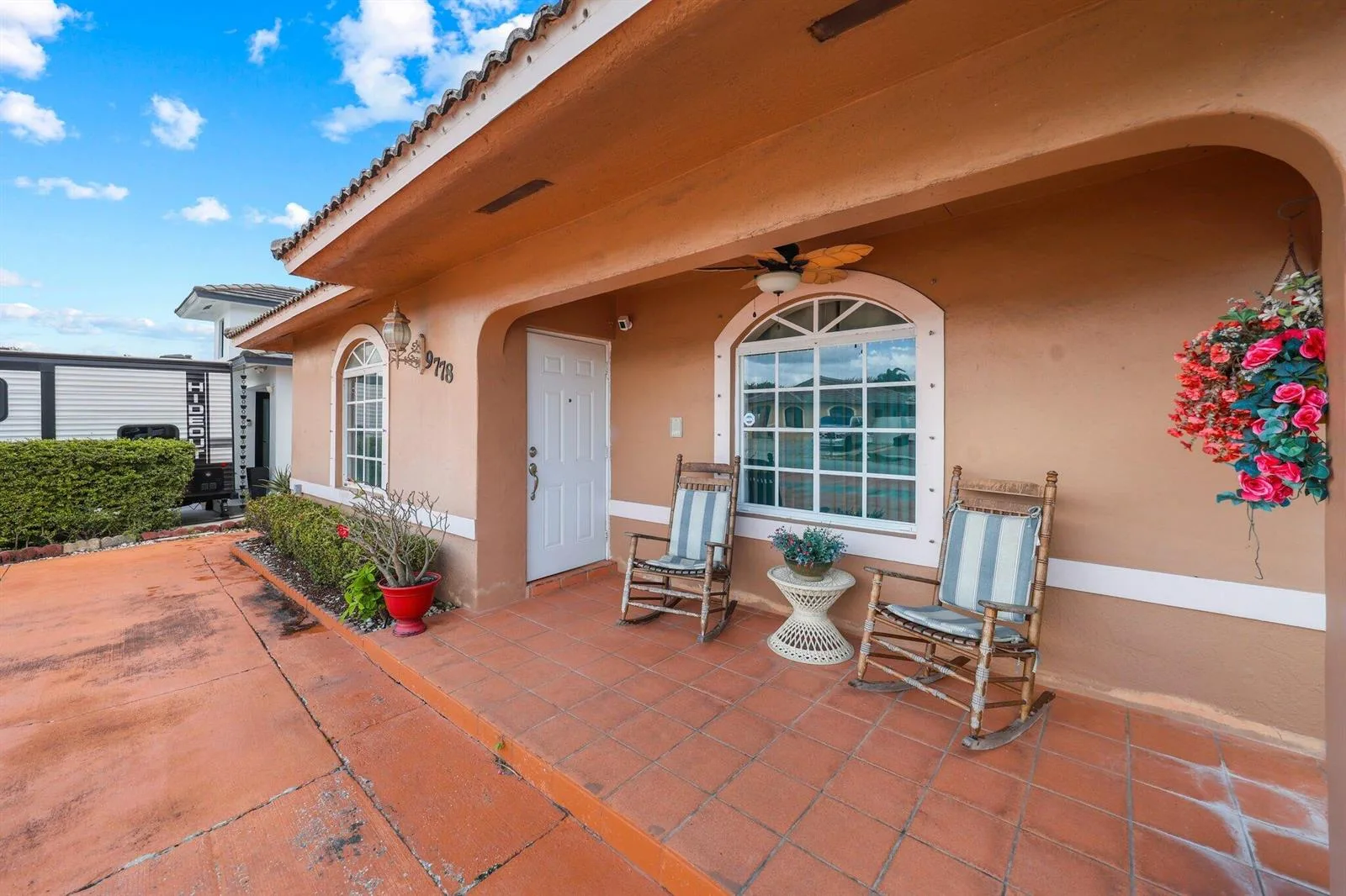 9778 NW 128th Lane, Hialeah Gardens, FL 33018 photo 4