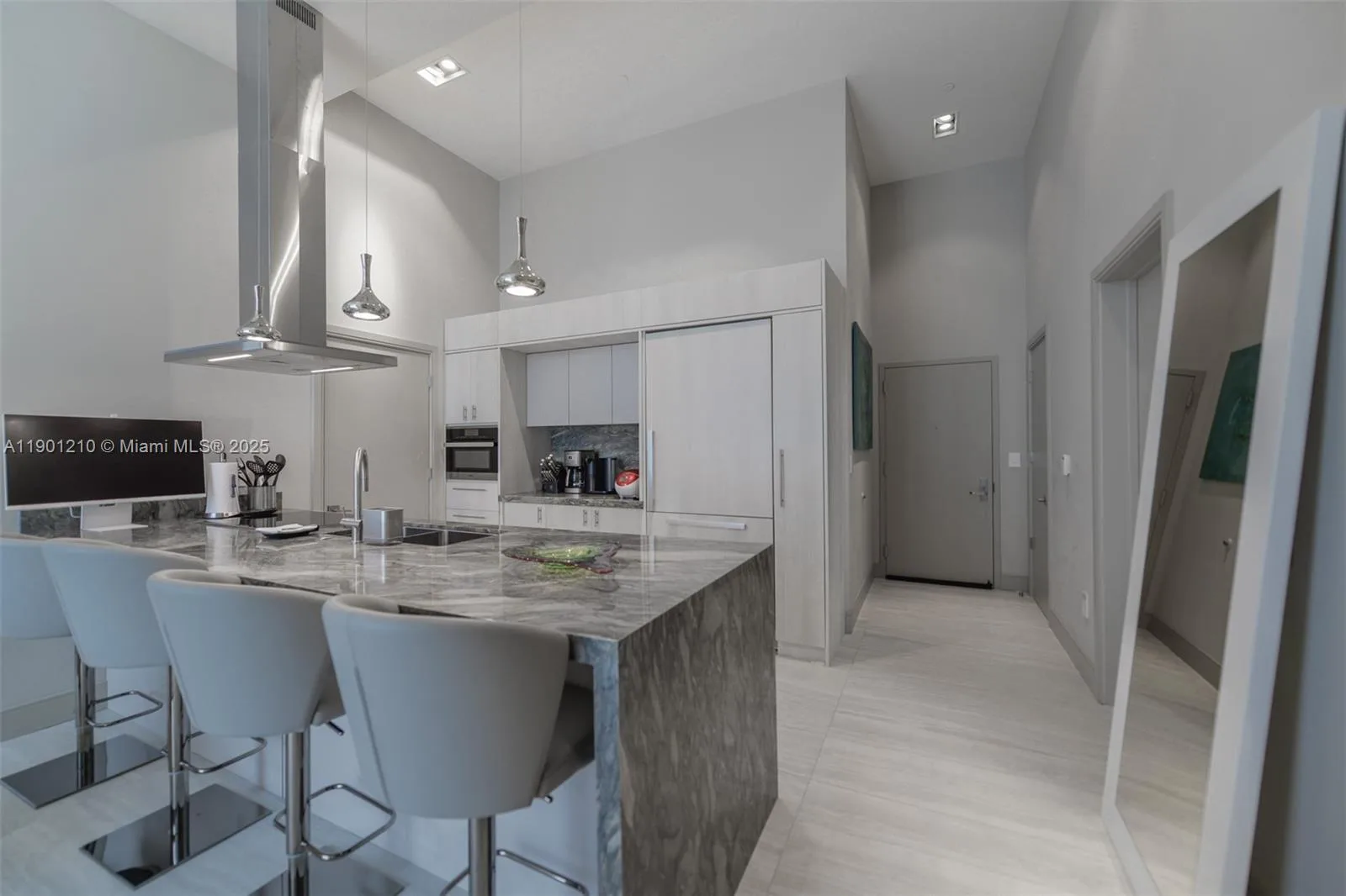 495 Brickell Ave # 2211, Miami, FL 33131 photo 6