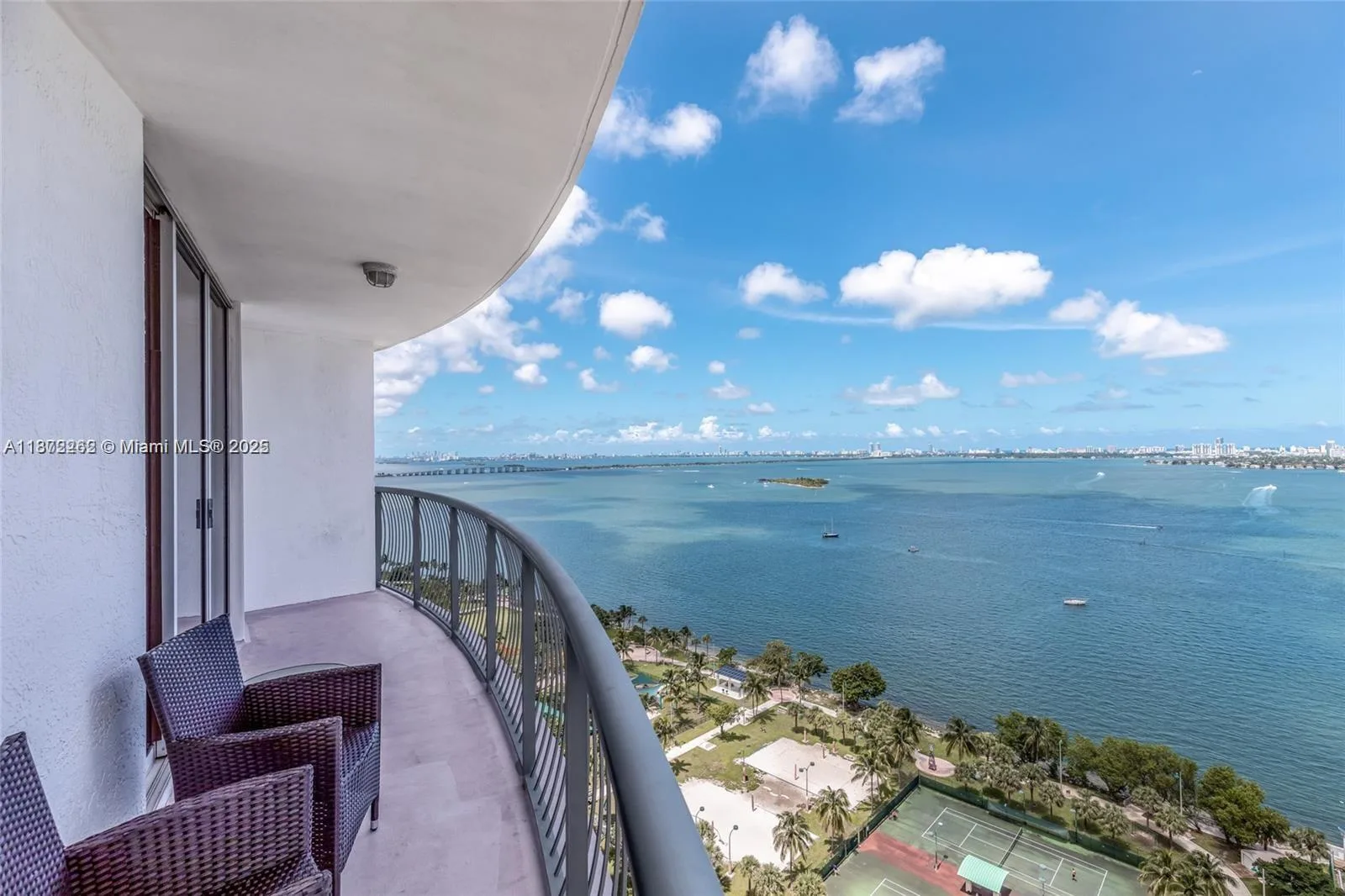 1750 N Bayshore Dr # 2402, Miami, FL 33132
