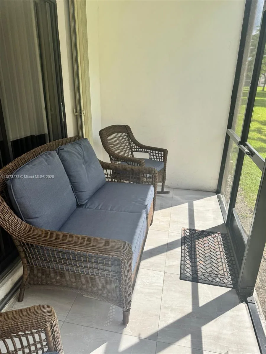 10332 Sunrise Lakes Blvd # 106, Sunrise, FL 33322 photo 10