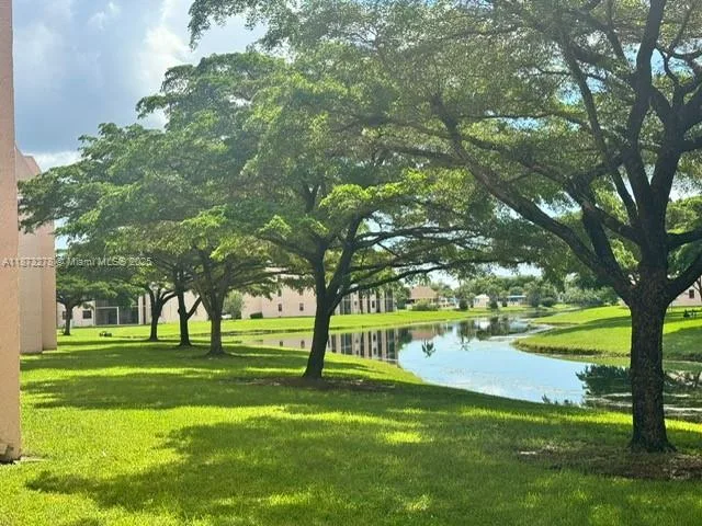 10332 Sunrise Lakes Blvd # 106, Sunrise, FL 33322 photo 8