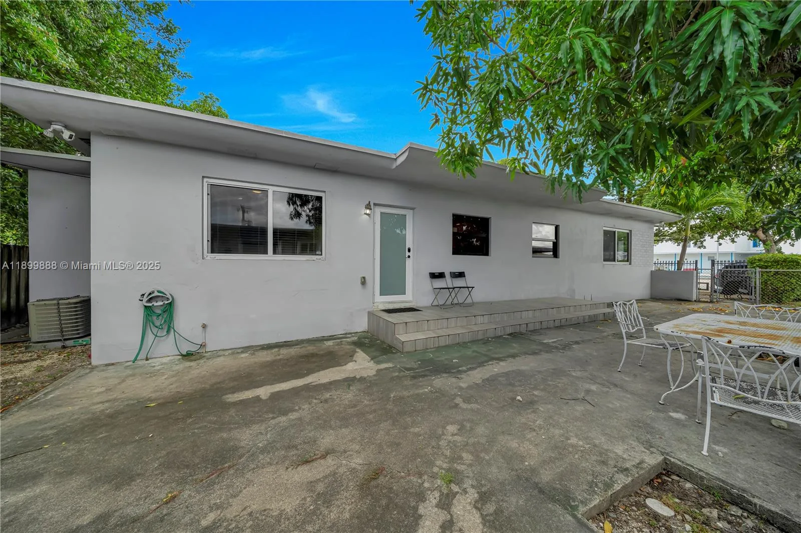 3181 NW 5th Ave, Miami, FL 33127