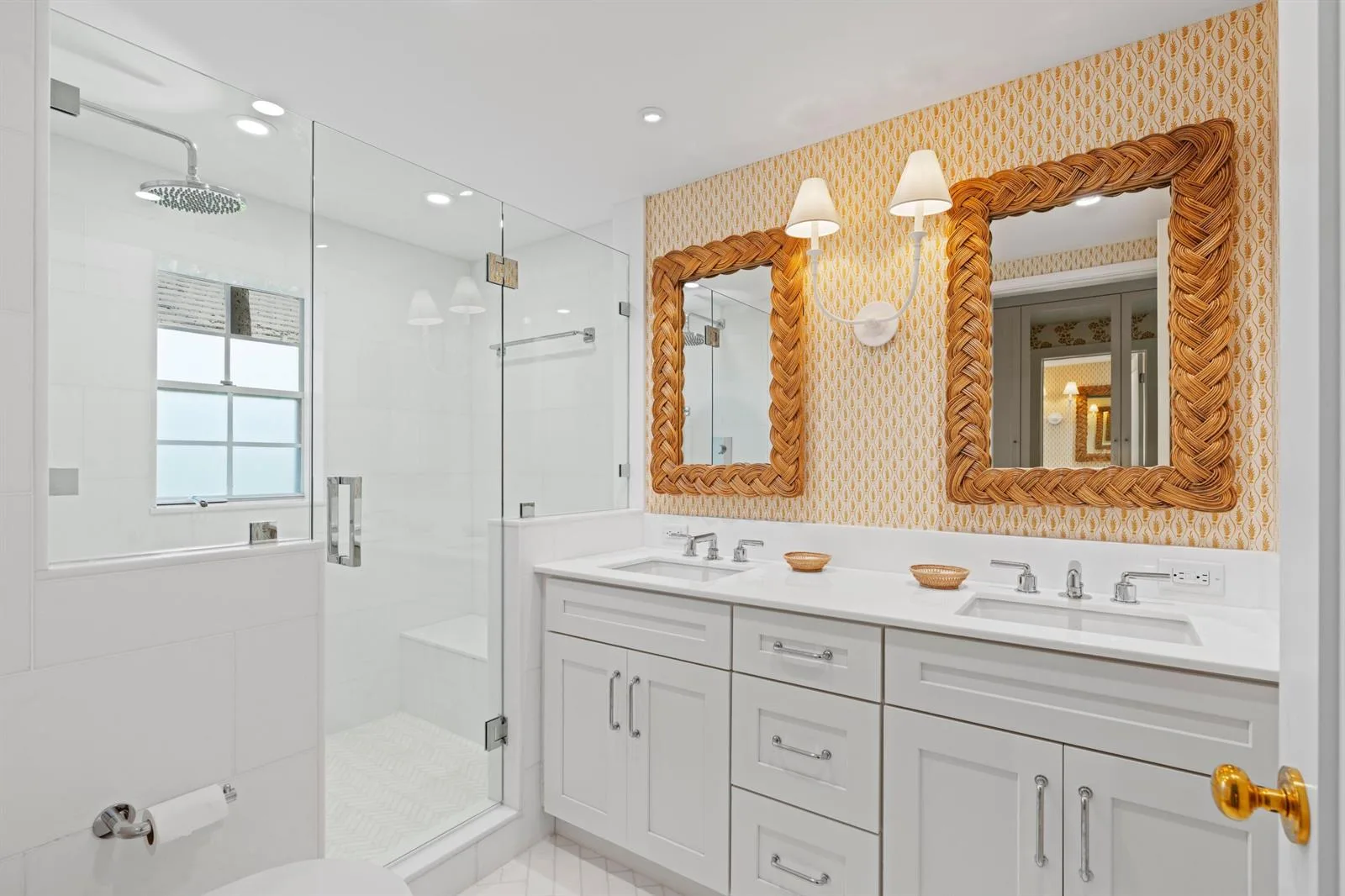 142 Peruvian Avenue # 102, Palm Beach, FL 33480 photo 13